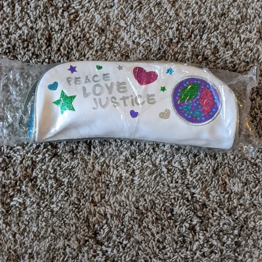 VTG Justice Girl Pencil Pouch Wristlet Case Zip Glitter Peace Love Heart New